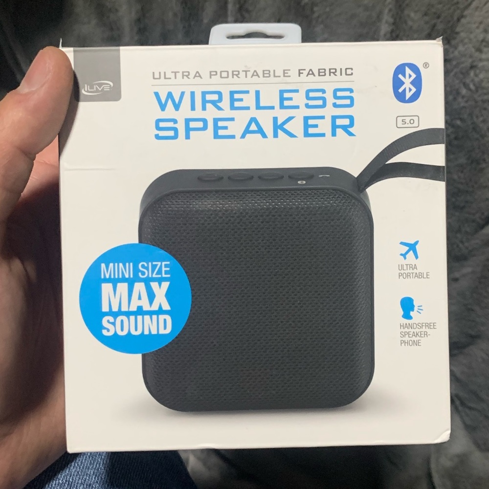 iLive Portable Speaker - Black
